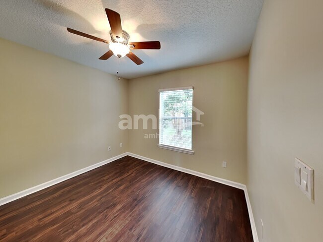 Building Photo - 254 John's Creek Pkwy