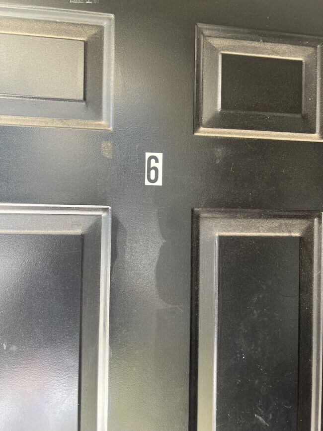 Building Photo - 3751 M.L.K. Jr Dr SW