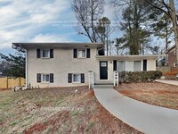 Building Photo - 4059 Brookcrest Cir