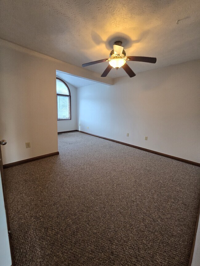 Building Photo - 6342 Jamison Way