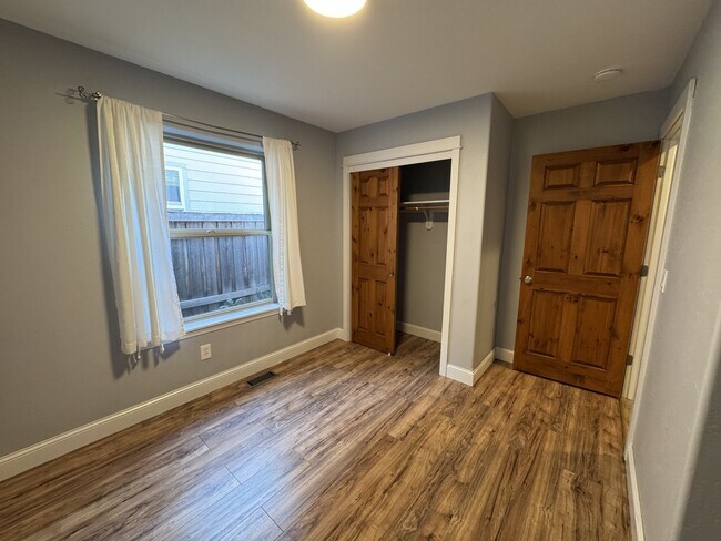 Building Photo - 26 Meriwether Ave