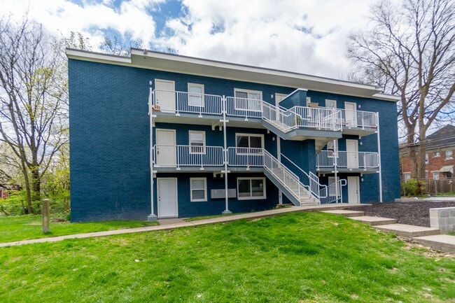 Building Photo - 331 Kendall Pl