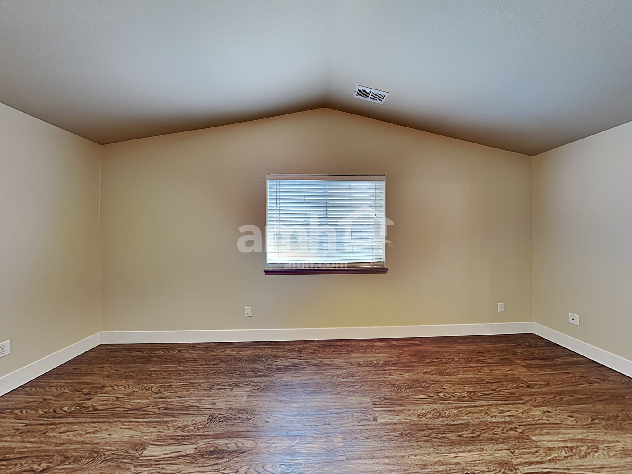 Building Photo - 2522 Char Cir NW