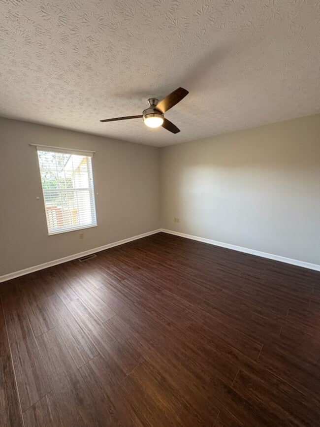Building Photo - 1807 Brookline Ct