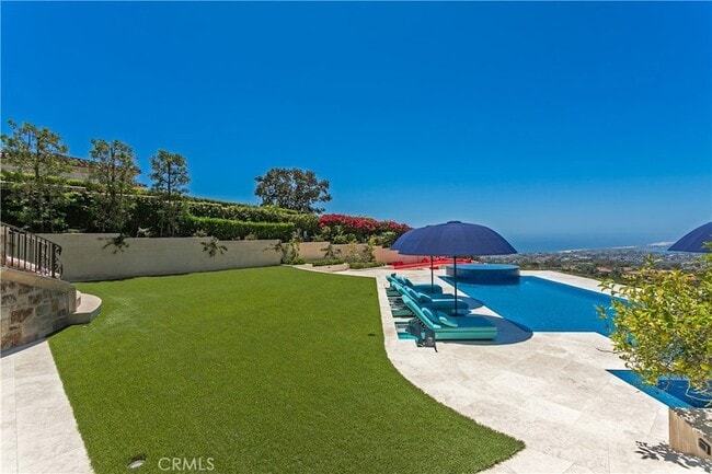 Building Photo - 9 Pelican Crest Dr