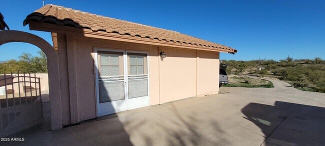 Building Photo - 51040 N 292nd Ave