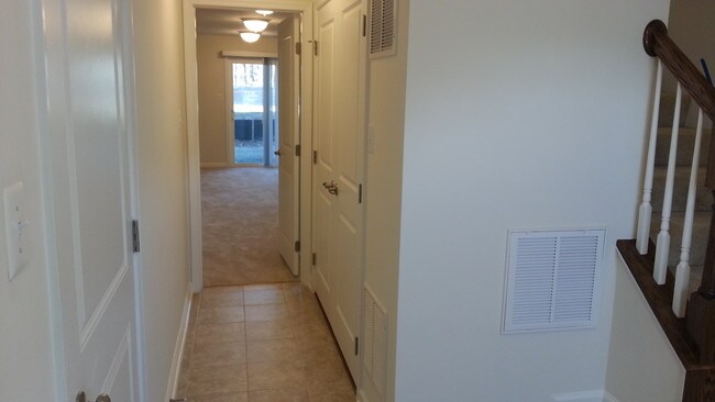Building Photo - 45986 Iron Oak Terrace