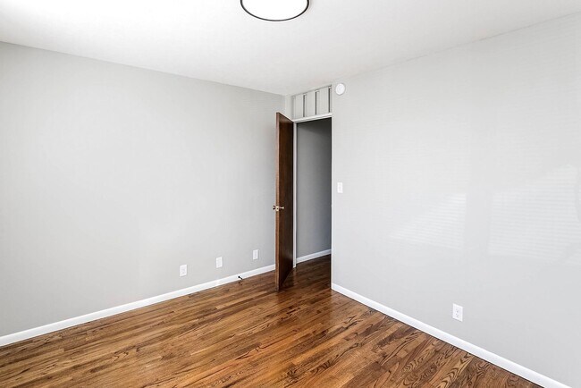 Building Photo - Amazing 2-Bedroom Apartment in Millard!