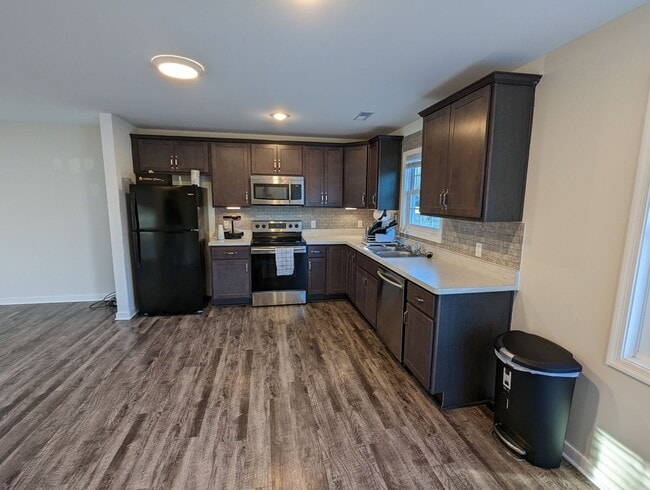 Building Photo - 3 bedroom house in Cumberland