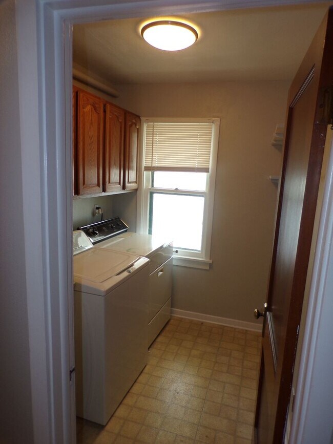Building Photo - Home Coming Soon- 3bedroom; 2 bath