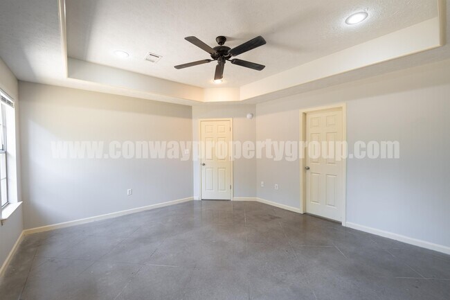 Building Photo - 1125 Wineberry Rd