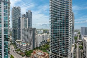 Building Photo - 1050 Brickell Ave