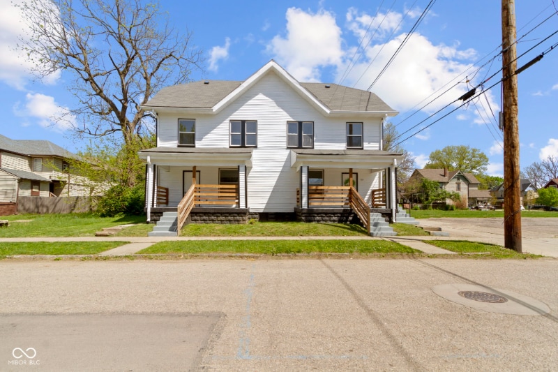 Primary Photo - 718 E 27th St