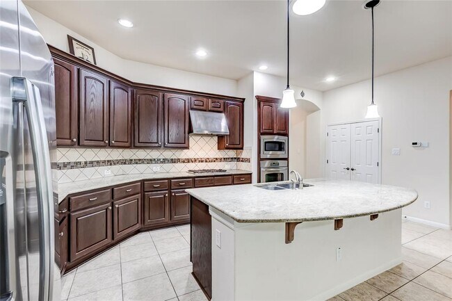 Building Photo - 116 Azimuth Dr