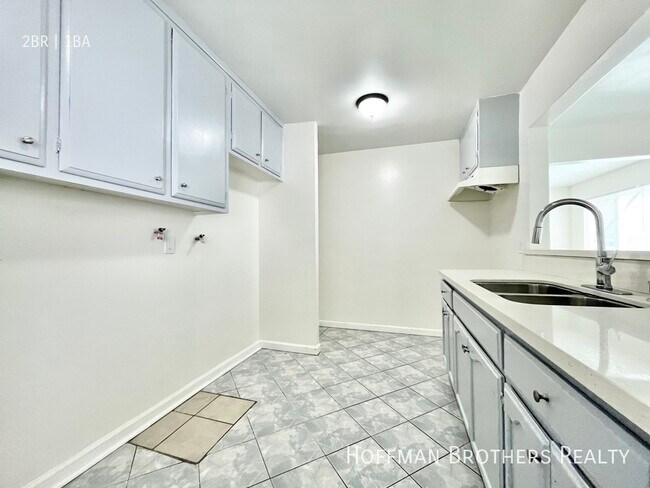 Building Photo - 4355 Toland Way