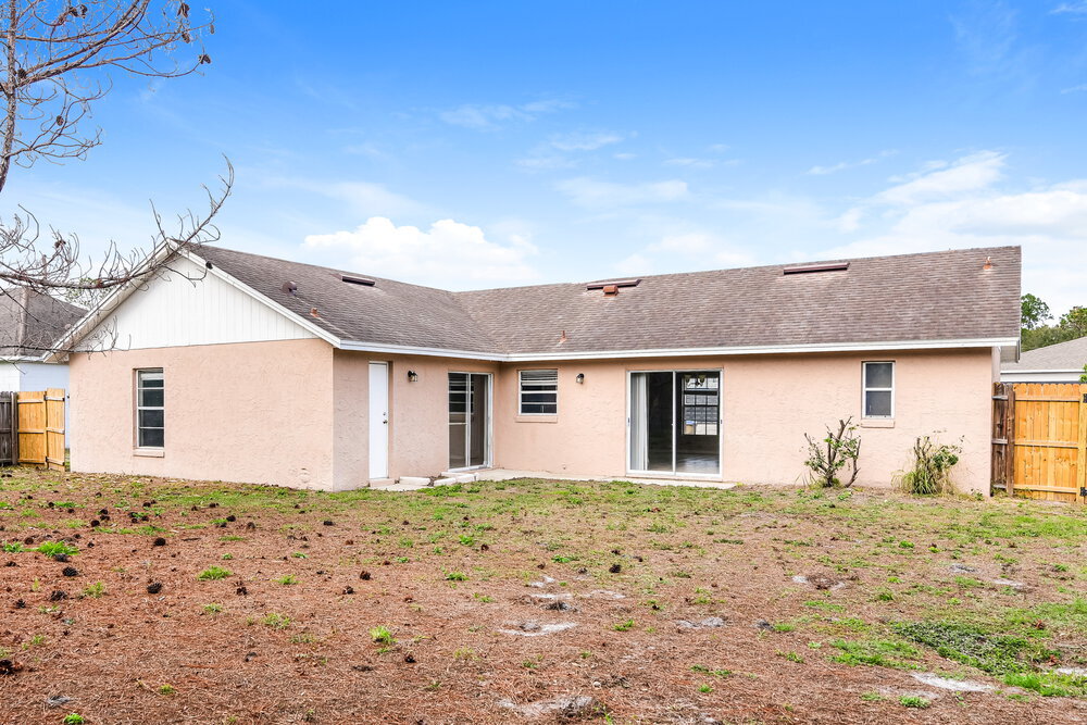 Building Photo - 212 Great Yarmouth Ct