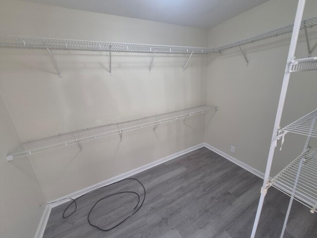 Building Photo - 3023 Tomahawk Ridge Way