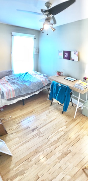 Building Photo - 13 Messenger St