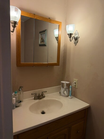 Building Photo - 9 Elizabeth St