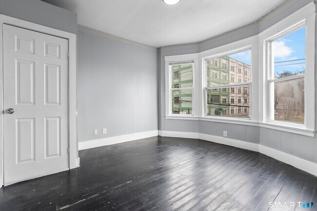 Building Photo - 78 Shelton Ave