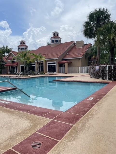 Building Photo - 10500 SW 155th Ct