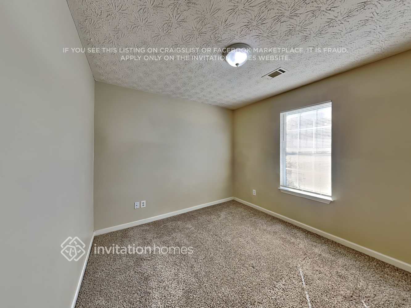 Building Photo - 125 S Greenfield Cir