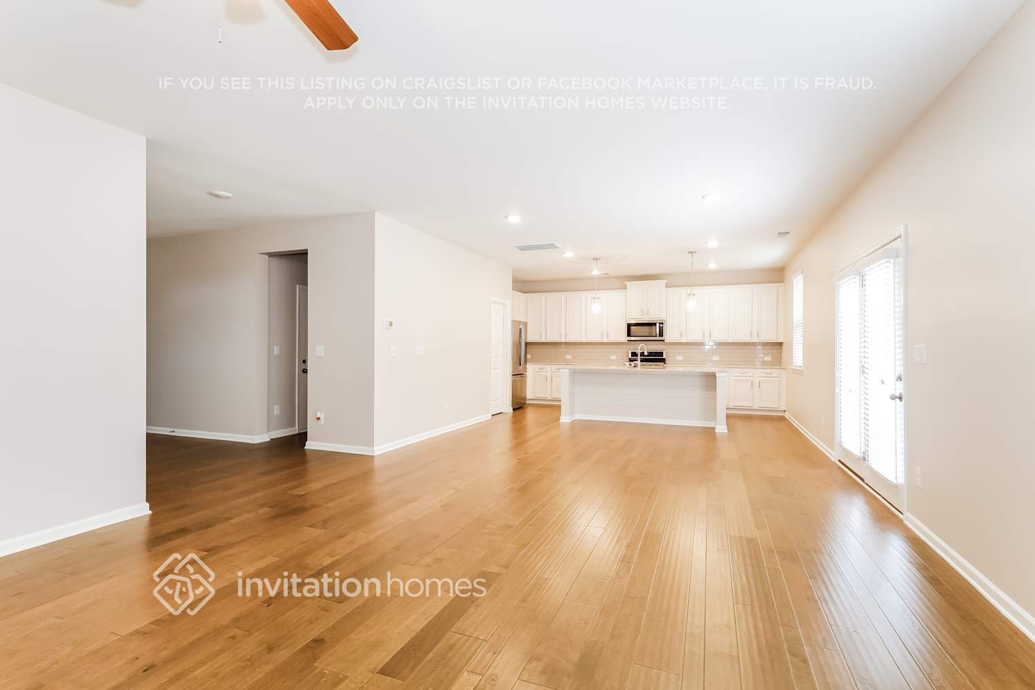 Building Photo - 15201 Autumn Sage Dr