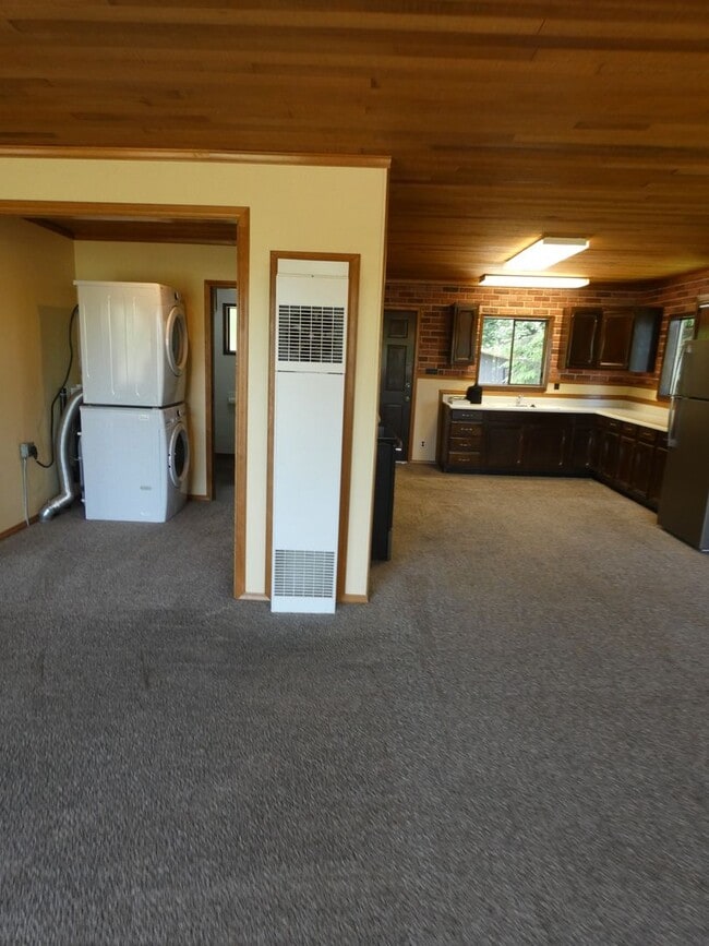 Building Photo - 71- Sagahlie Trail - West End Country Living