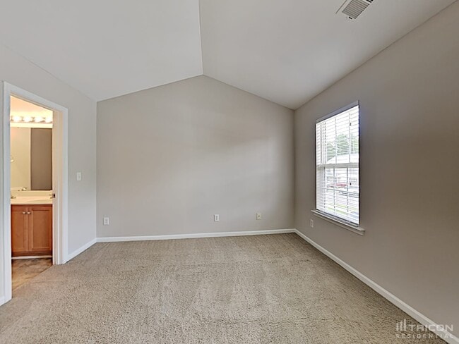 Building Photo - 5428 Henderson Oaks Dr