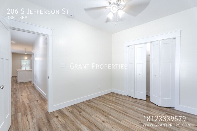 Building Photo - 206 S Jefferson St