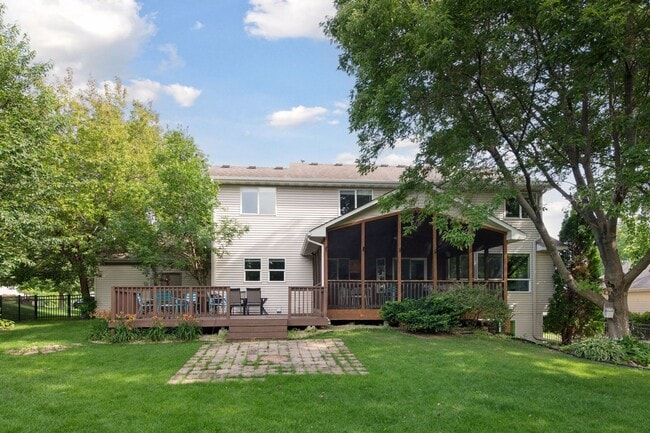 Building Photo - Chaska’s Next Showstopper
