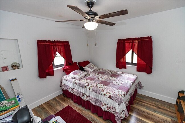 Building Photo - 17841 Palm Creek Dr