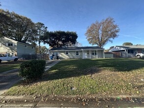 Building Photo - 4848 Honeygrove Rd