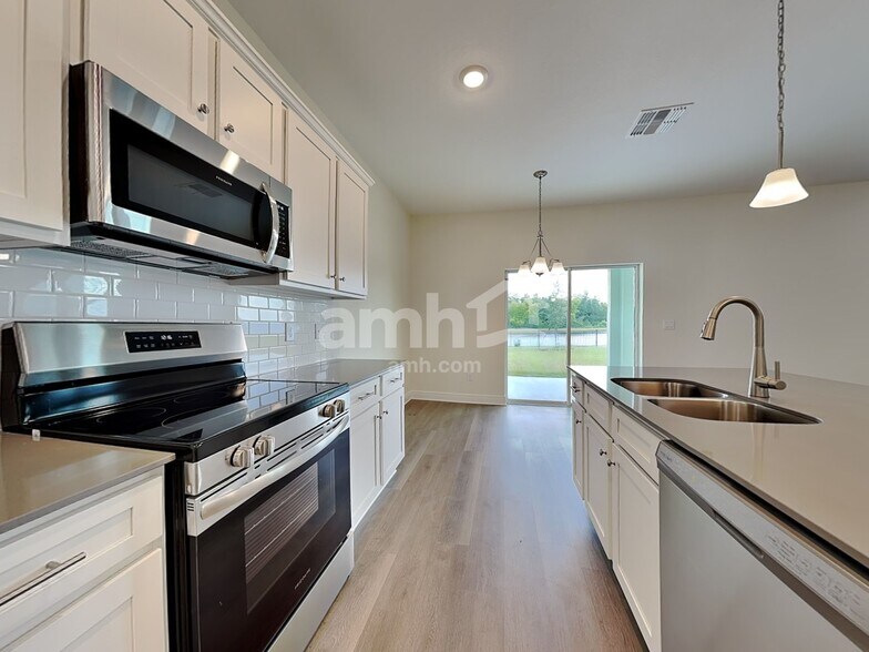Building Photo - 1254 Heavenly Dr