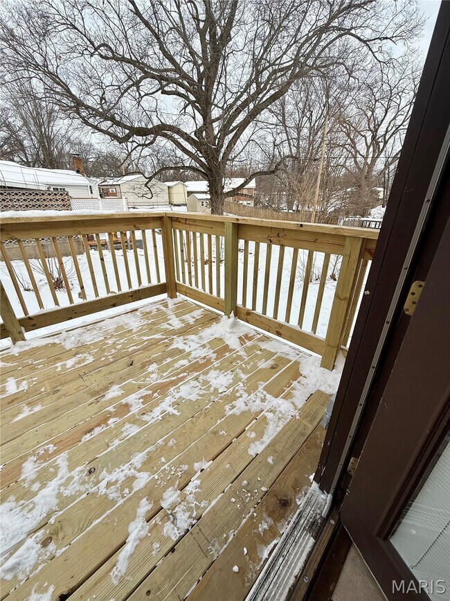 Building Photo - 56 Pine Trail