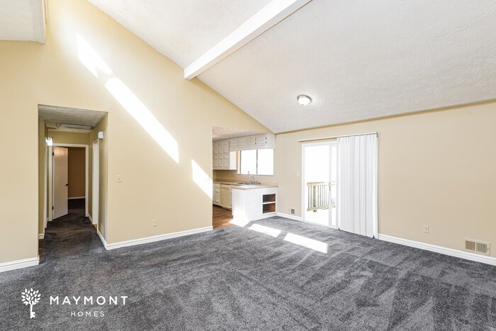 Building Photo - 9440 Hidden Branch Dr