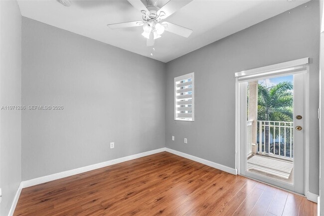 Building Photo - 239 SE 31st Terrace