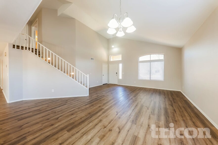 Building Photo - 16191 N 157th Dr