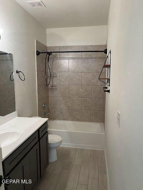 Building Photo - 904 Betton Pl