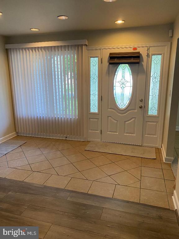 Building Photo - 15531 Peach Walker Dr