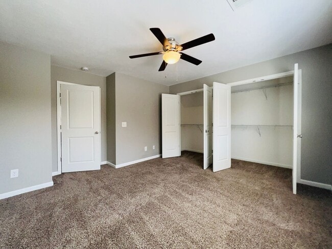 Building Photo - Walking Distance to Station Camp Schools