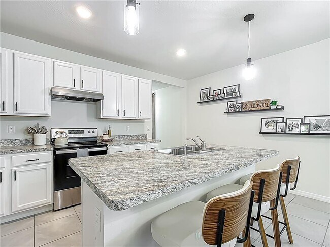 Building Photo - 1304 Berry Ln
