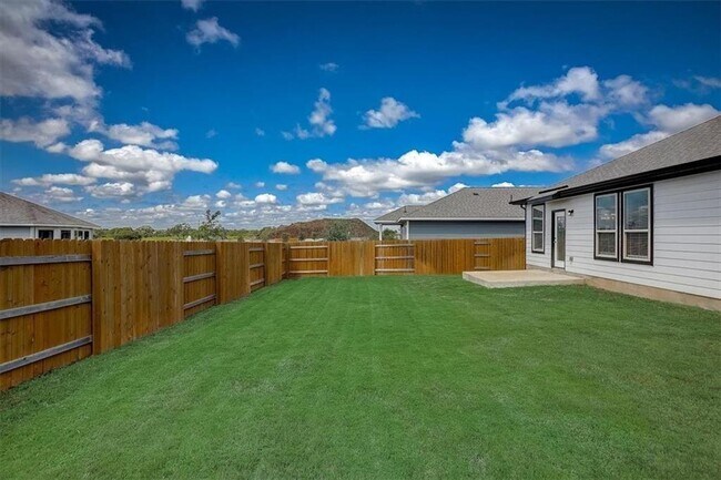 Building Photo - 216 Trellis Blvd