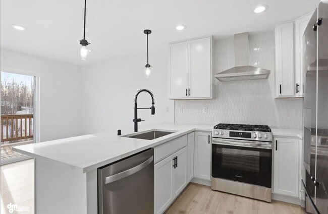 Building Photo - 336 Ashbrook Dr