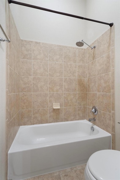 Building Photo - 4405 Tambre Bend