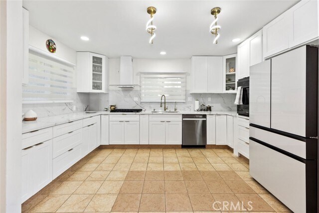 Building Photo - 11377 Gaynor Ave