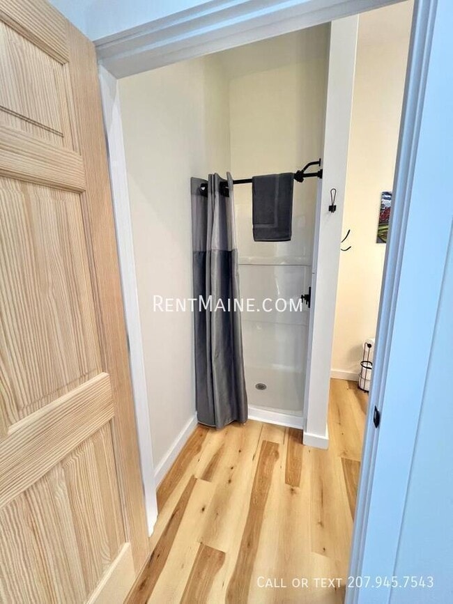 Building Photo - 113 N Lancey St