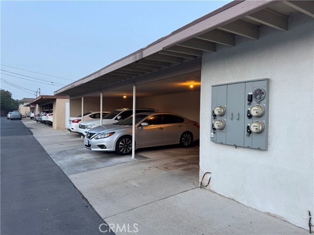 Building Photo - 754 N Shattuck Pl
