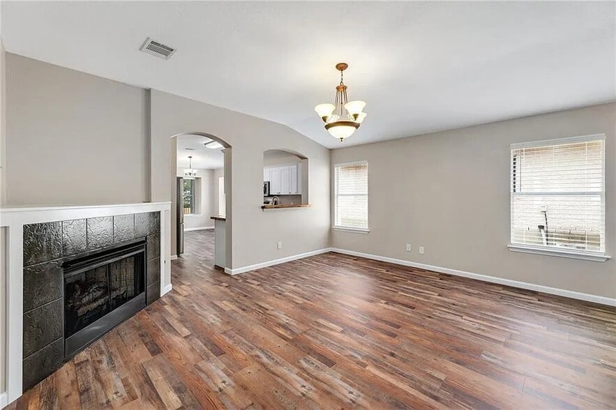 Living Room - 2710 Greenlee Dr