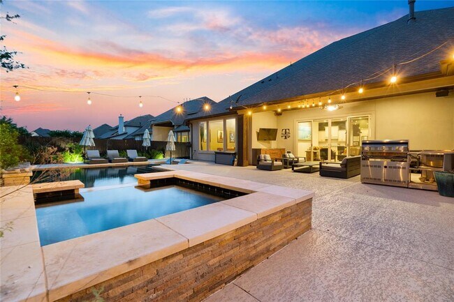 Building Photo - 2500 Yuma Trl